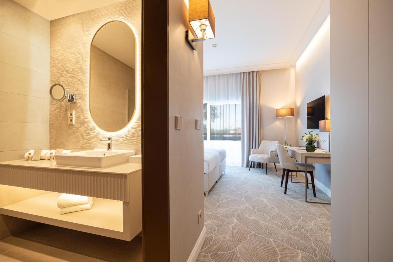 Hotel Gerardus Segedyn Zewnętrze zdjęcie