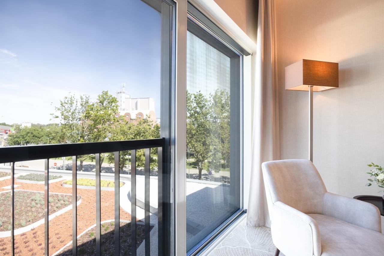 Hotel Gerardus Segedyn Zewnętrze zdjęcie